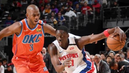  雷霆新秀爆发终结火箭七连胜  