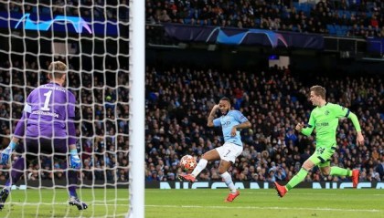  亚眠防守密不透风,零封对手守住保级希望