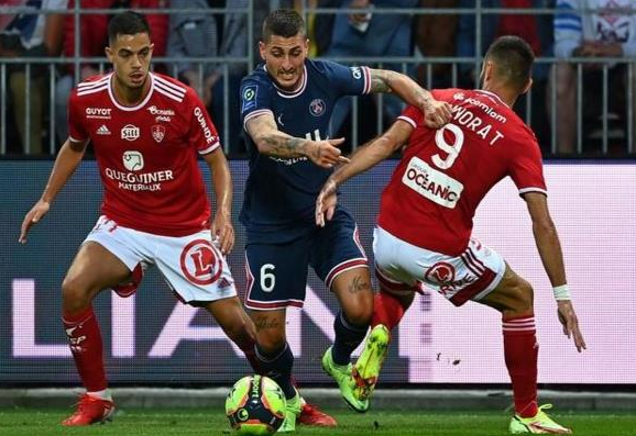  巴黎圣日耳曼创法甲票房新纪录  